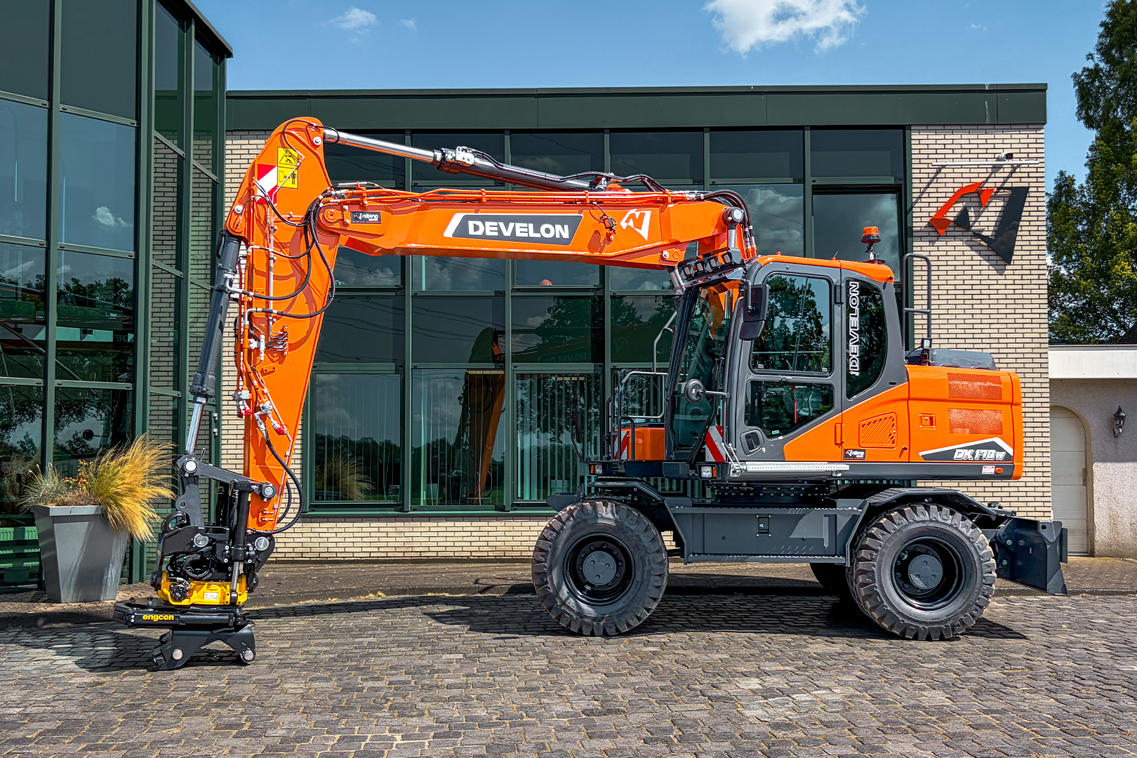 Develon DX170W-7K